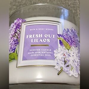 Bath & Body Works Fresh Cut Lilacs Candle - Purple and White